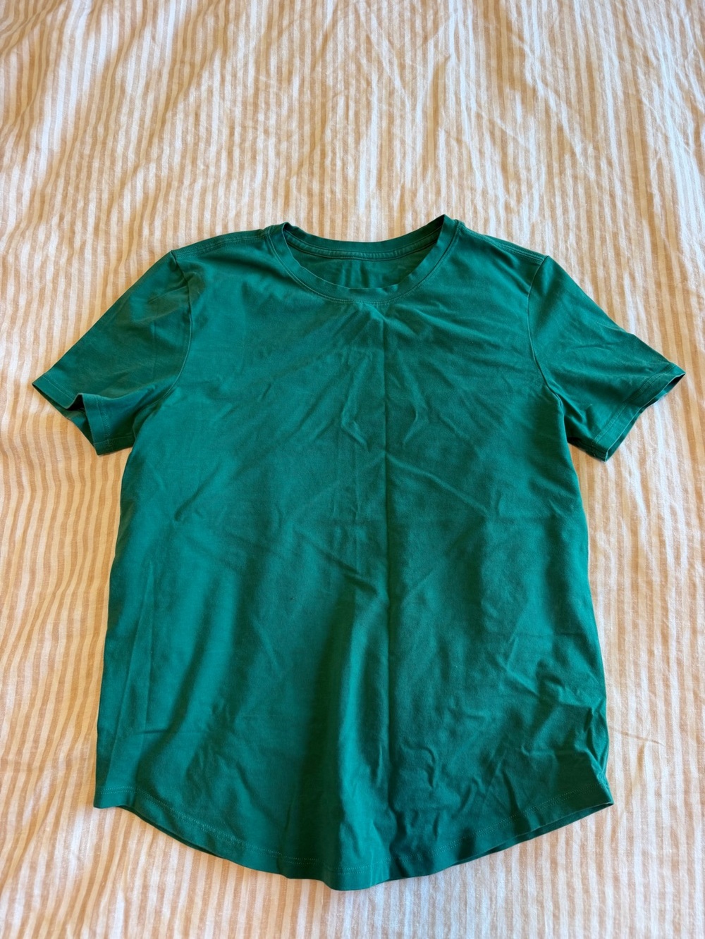 lululemon athletica Short Sleeve Tee in Deep Green
